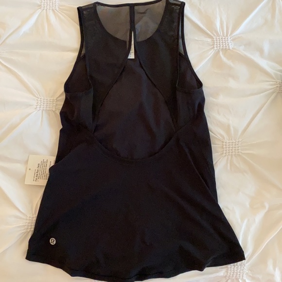 Lululemon For The Run Tank - Picture 2 of 2